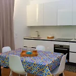 Residence Vogue